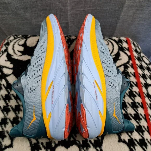 Size 9.5D Men Hoka One One Clifton 8 running shoes in the Goblin Blue - Picture 10 of 12